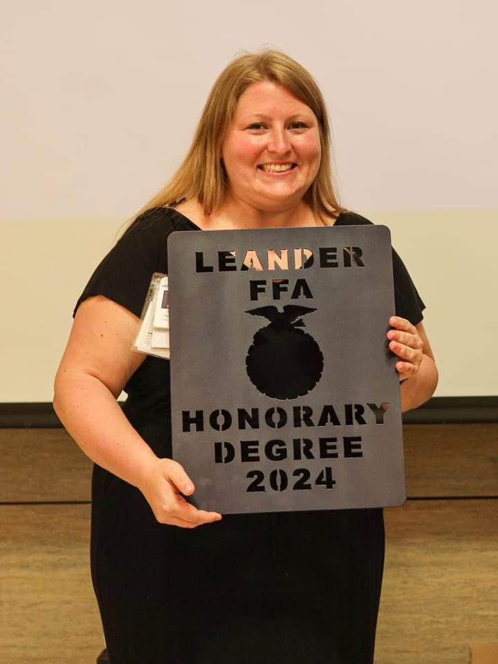 Emily Faulkner tweet media