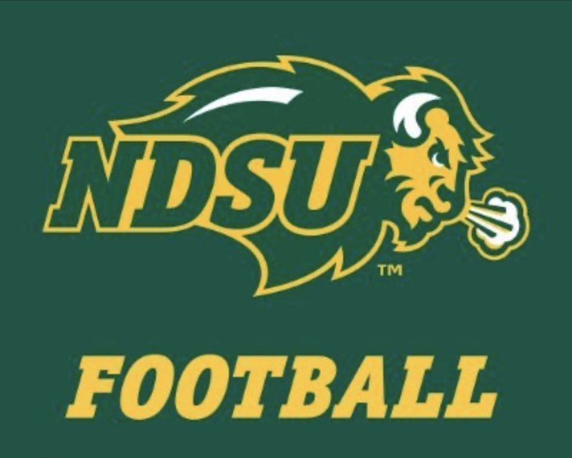 Thank you @CoachTimNDSU and @JoeBeschorner for stopping by it was great getting to know you. Look forward to our next opportunity. @CoachRHedberg @JPRockMO @6starfootballMO @PrepRedzoneMO @elitefootball @AllenTrieu @Stumpf_Brian @On3sports @ChadSimmons_ @hhs_footballers @Elite11