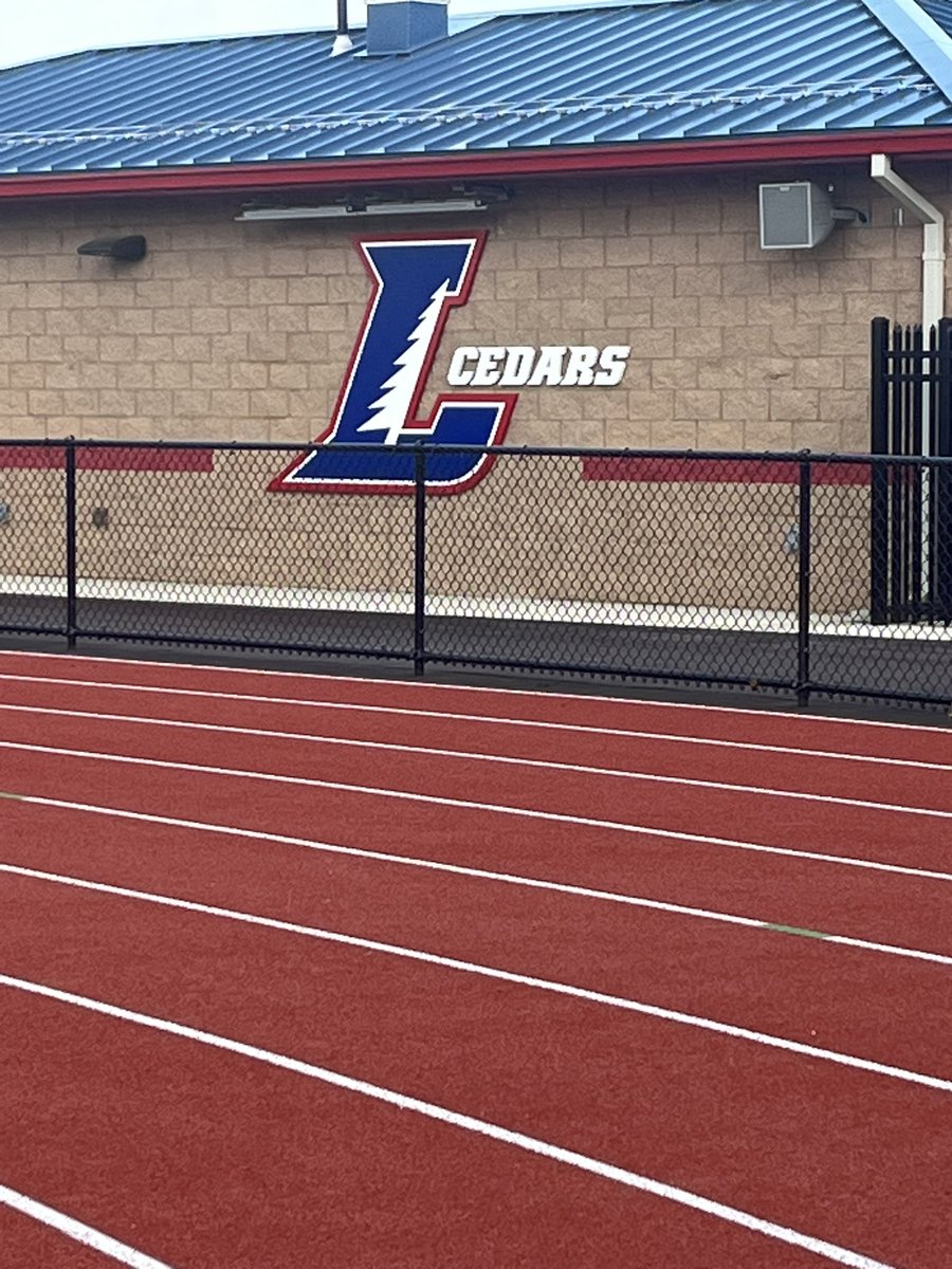 Congratulations to our LHS Track & Field Seniors who were recognized tonight: 
Cole Showers
Ramon Urena Batista
Zariyah Whigham
Zianna Whigham