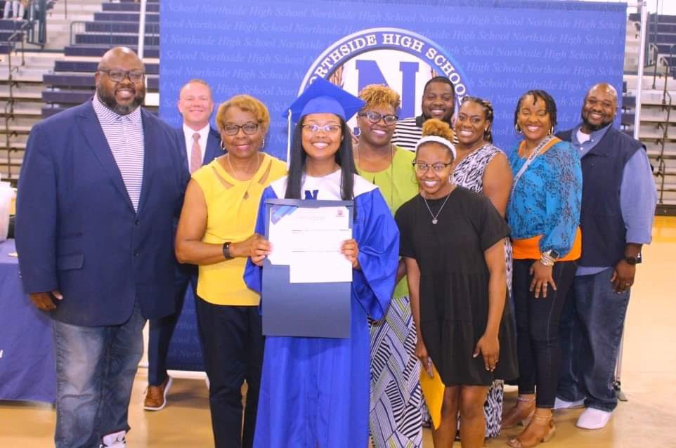 sportsguymarv's tweet image. Congratulations @Northside_Eagle senior Tomi Emerson on winning the $500 Ret. CMSGT Marvin L. James Leadership Award. #JROTC