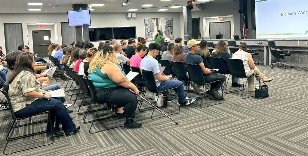 In partnership with our Spartan parents, we are getting ready for a successful end of year 💚💛 Thank you parents for attending our Class of 2024 Graduation meeting to review all things leading up to graduation 👩‍🎓👨‍🎓 #SpartanClassof2024 🎉 #WEareSparta #THEDISTRICT