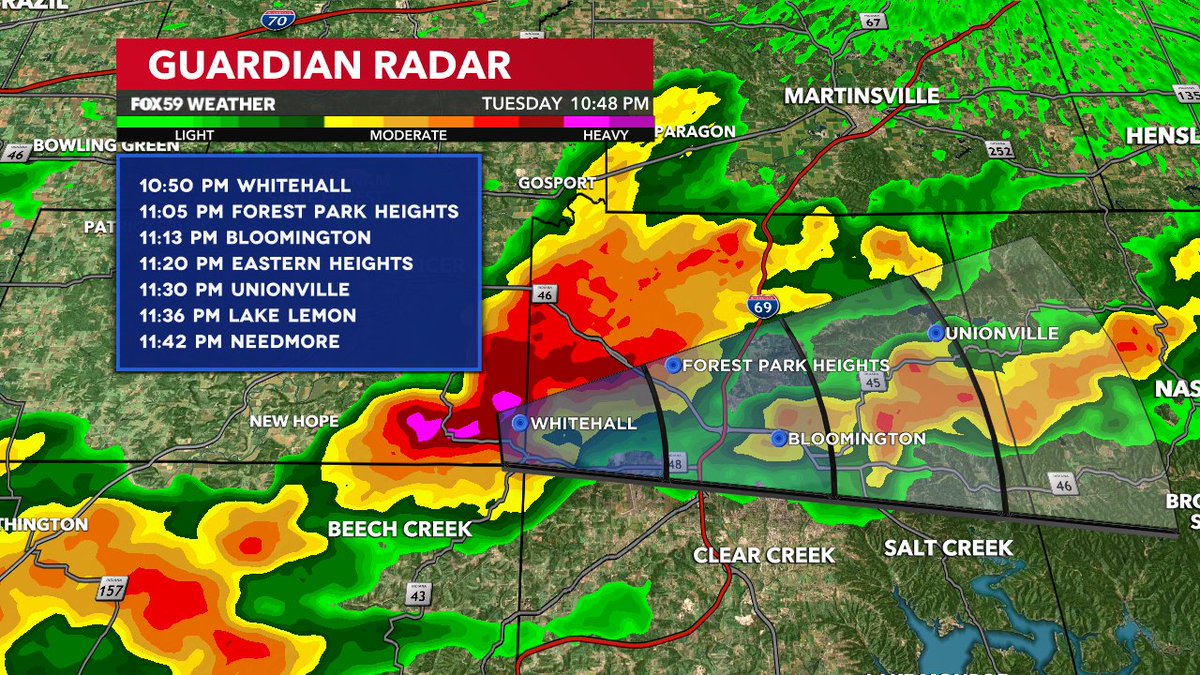 BrianWilkes59wx's tweet photo. Storm late Tuesday west of Bloomington has potential large hail. Severe t-storm warning until 11:15pm for Greene Monroe and Owen co's #INwx https://t.co/n44s9vfcQE