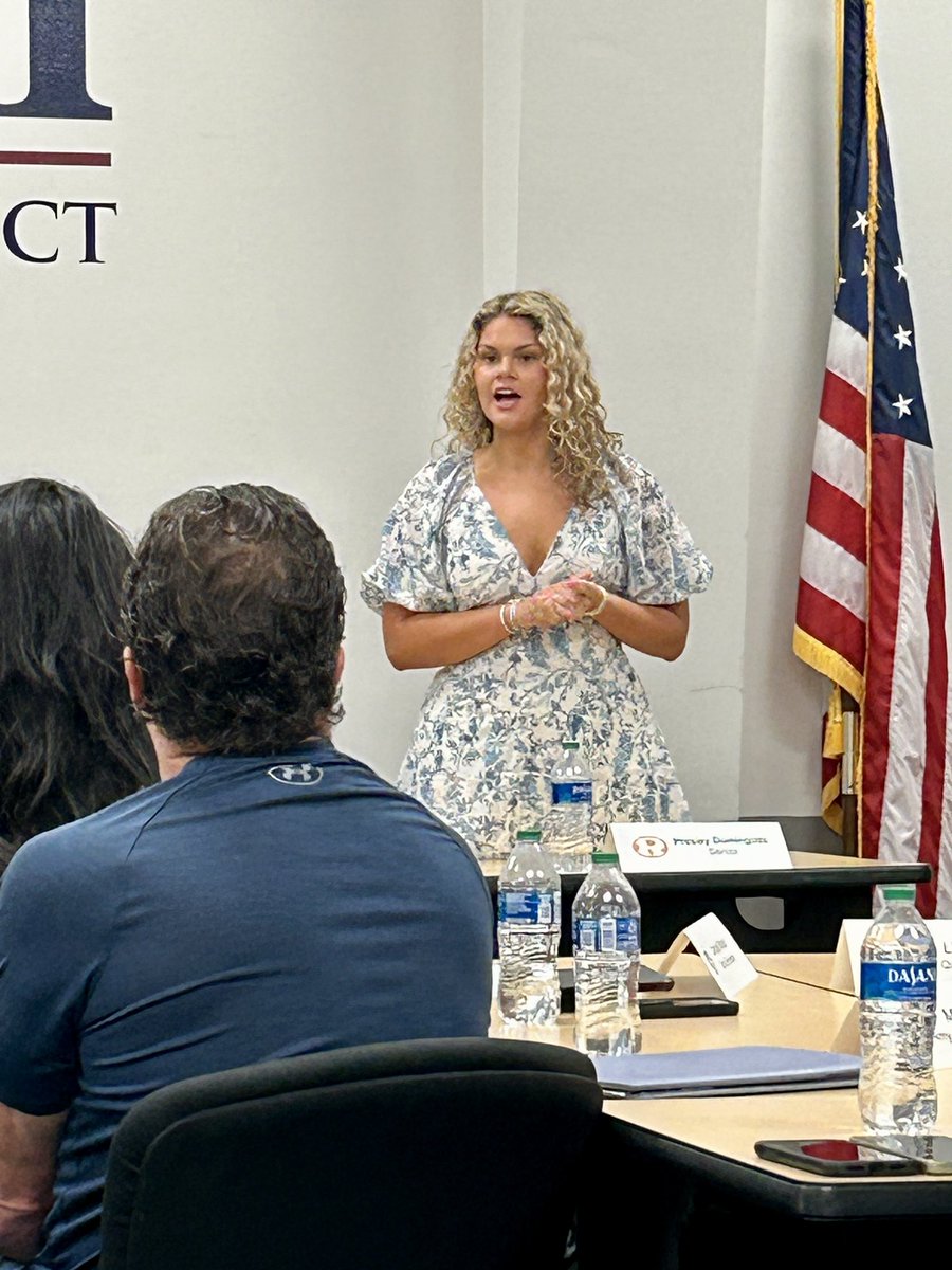 Rockwall StuCo (@rockwallstuco) on Twitter photo Presley, Haley, Ashton, and Audrey had the opportunity to speak alongside four students from RHHS at the <a href="/rockwallschools/">Rockwall ISD</a> Parent Leadership Academy. Thanks for inviting us! Presley, Haley, Ashton, and Audrey had the opportunity to speak alongside four students from RHHS at the <a href="/rockwallschools/">Rockwall ISD</a> Parent Leadership Academy. Thanks for inviting us!