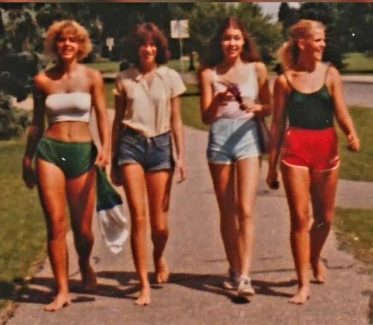 Ahh 60s and 70s. Girls walking barefoot. Loved it. And no none of them got worms!!!