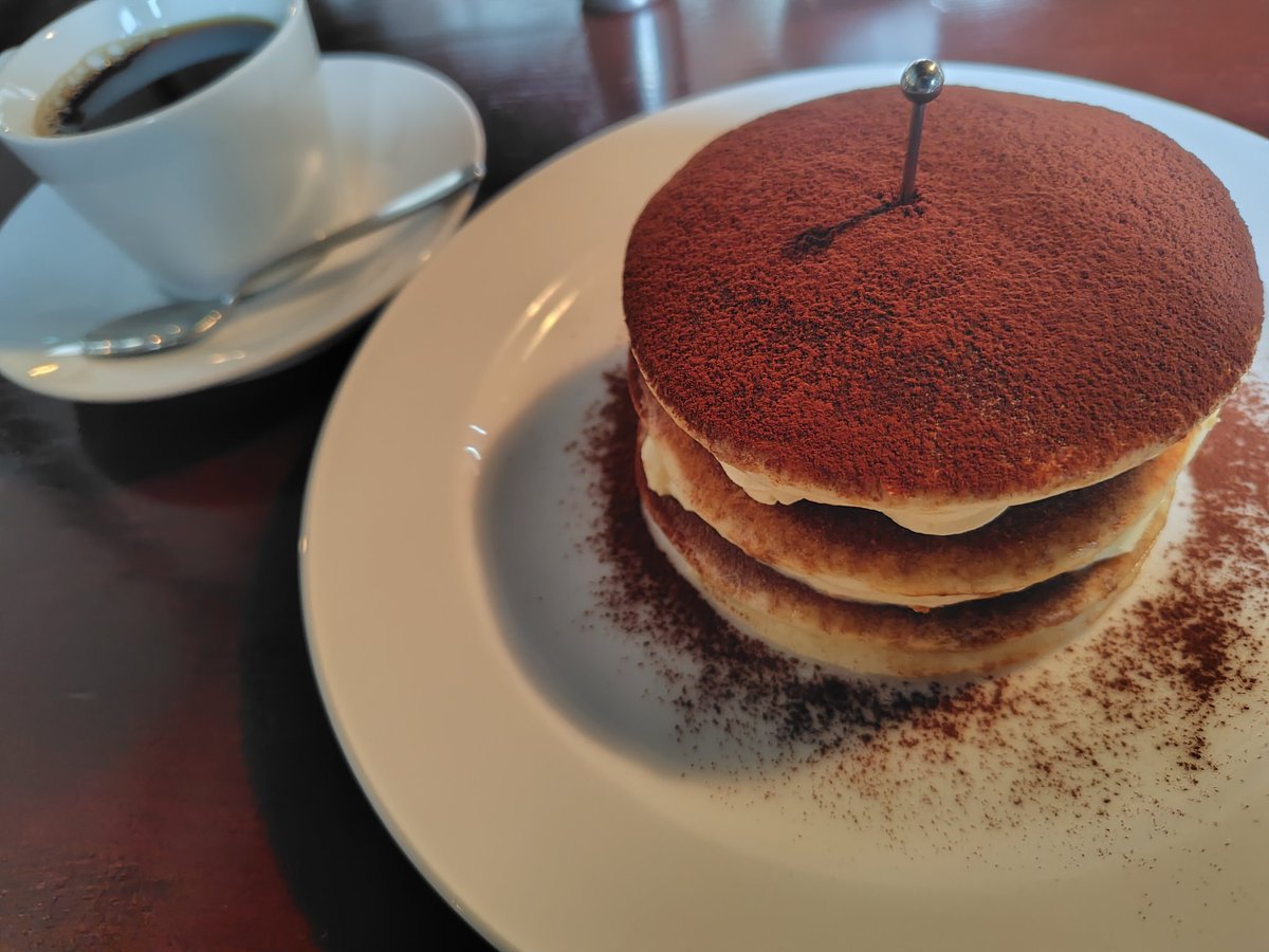 njpw_1972113's tweet photo. 弾力があり
もっちりとした生地の
#パンケーキ ティラミス風
#PRESSCAFE
#小樽 https://t.co/mXTqyK8V99
