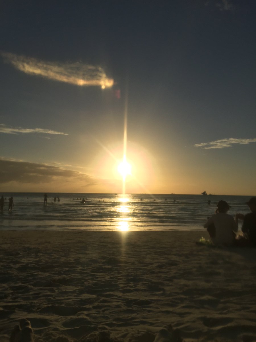 ๐๐๐ช๐ก๐๐๐ฆ๐ง (@jawniest) on Twitter photo โ๏ธSUNS3T LIVE MINTโ๏ธ
's0l4r fl4r3 suns3t.' by <a href="/jawniest/">๐๐๐ช๐ก๐๐๐ฆ๐ง</a>
suns3t captured on Monday, December 28, 2015 at 5:11 PM PHT.
location: Boracay, Philippines
โIf there is a solar flare or a nuclear war, a thousand cans of pickled turnips arenโt going to save you.โ ~ Sarah Lotz, โ๏ธSUNS3T LIVE MINTโ๏ธ
's0l4r fl4r3 suns3t.' by <a href="/jawniest/">๐๐๐ช๐ก๐๐๐ฆ๐ง</a>
suns3t captured on Monday, December 28, 2015 at 5:11 PM PHT.
location: Boracay, Philippines
โIf there is a solar flare or a nuclear war, a thousand cans of pickled turnips arenโt going to save you.โ ~ Sarah Lotz,