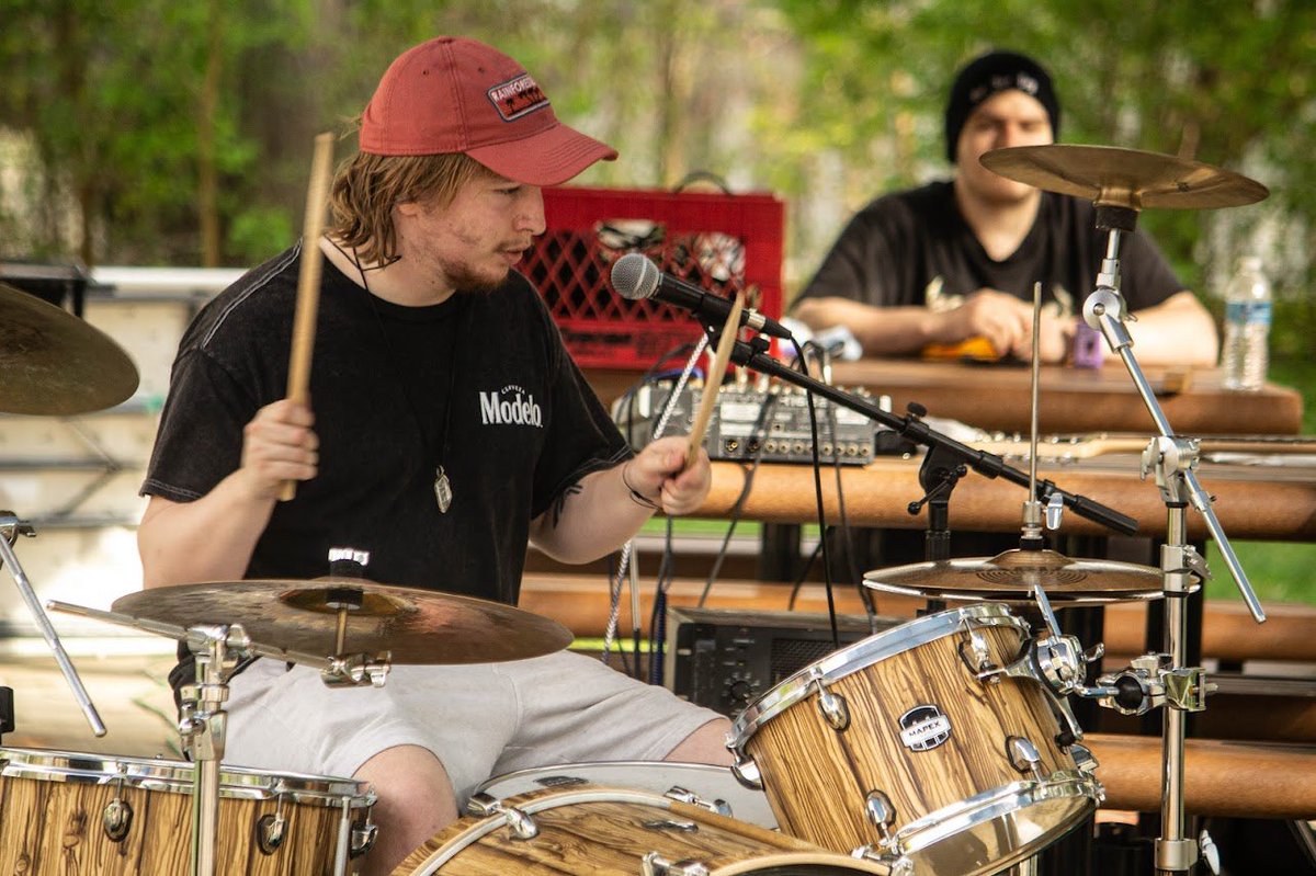 rdw is on the MOVE in june. come see our set at one of these hot gigs, i promise you will have fun we will make sure of it