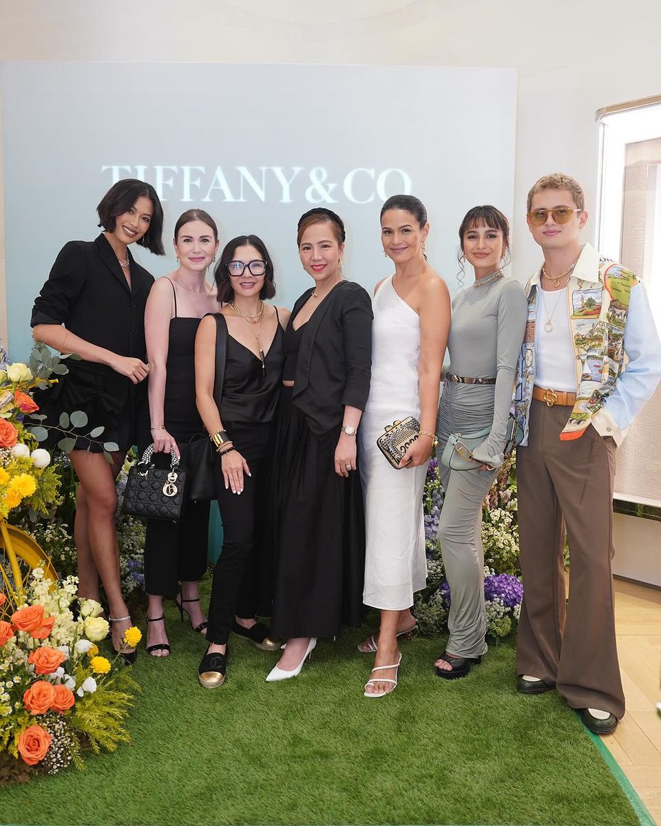 Reminiscing on this lovely afternoon with dear friends for the launch of the Tiffany icons collection. 💎🤍 I had a lovely time catching up with everyone! Thank you, Tiffany and Co! ☺ 📸 @rynong ©️ missizacalzado JAMES REID FOR TIFFANY #JamesReid | James Reid | @tellemjaye