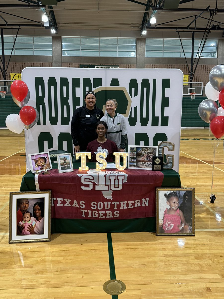 Well our Dak is all ready to start the next chapter of her athletic career!! It may not be basketball but I’m sure all the lessons learned will stay with her as she goes on to Texas Southern University for XC/Track. Super proud of you kiddo!!!💚💛🏀#OneTeamOneDream