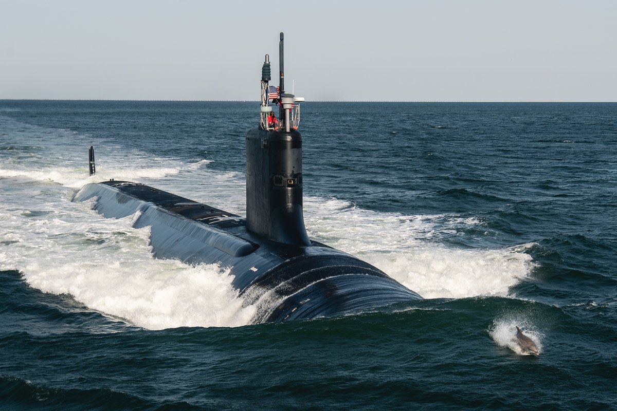 Get on your feet! Virginia-class attack #submarine SSN811 will be named MIAMI, @SecNav announced 7 May during Miami Fleet Week. Sponsor will be Gloria Estefan. MIAMI will be delivered from HII's Newport News Shipbuilding navy.mil/Press-Office/P…