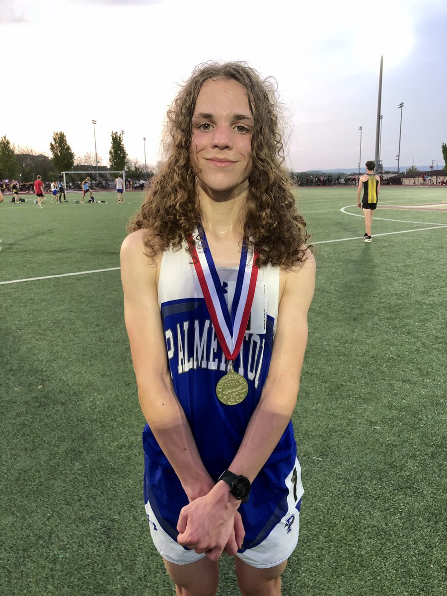 Congratulations to @PalmertonHS Ryan Burkett (discus), Connor Hibell (3200) and Nataly Walters (long jump), and @nwlehighsd Gavin Nelson (high jump), who all earned gold on the first day of the @Colonial_League Track and Field Championships Tuesday.