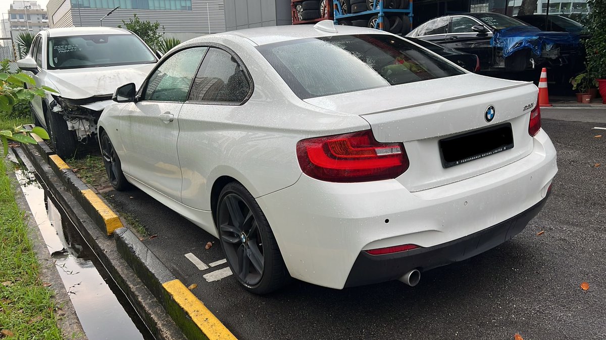 Today's New Arrival Car for Scrap at #PropelAutoParts BMW F22 220i Coupe with //M Bodykits Grabbers!! Don't miss a chance to adopt spares for your ride🤓🏎 #BMW #F22Spares #220i #F22Msport #Bodykit #Mbumpers #SGcars #USedBumpers #Exportcars #COE #Singapore #BMWParts #GrabFast