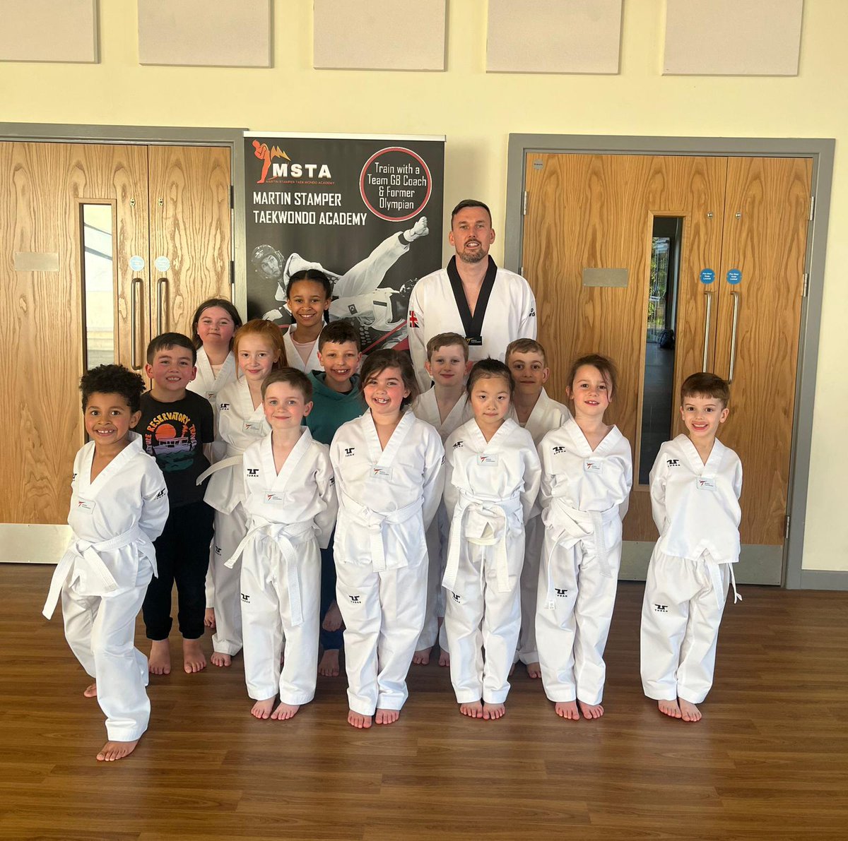 The MSTA Team is growing!!

Great attitude and energy in last night's class 👊

Follow the link in the bio or message to book your free taster session!!

#MSTA #Taekwondo #BTtaekwondo #Olympics #Olympictaekwondo #Martialarts