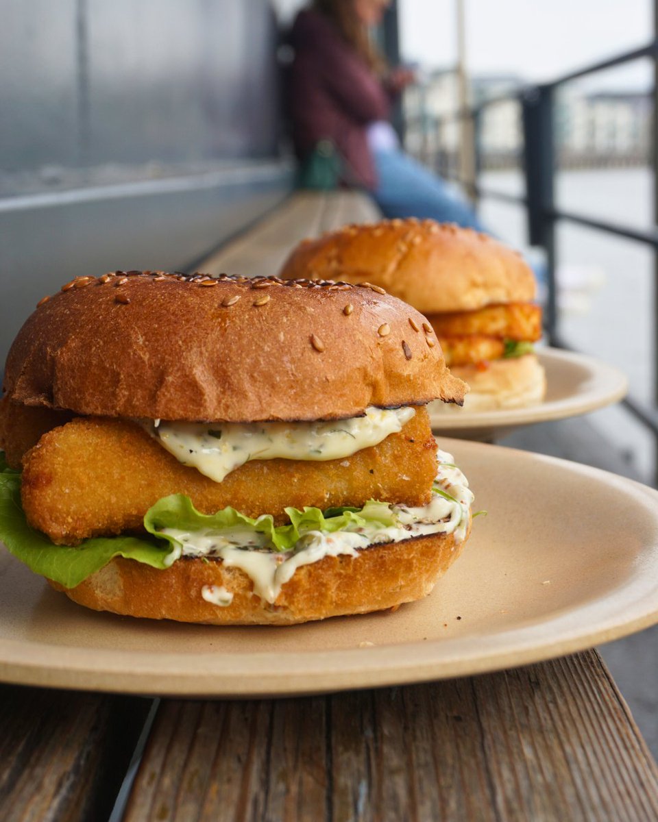 Proper fish finger buns for lunch washed down with a pint of the good stuff.⁠ ⁠ If you are looking for a spot for lunch join us aboard, we have lunch specials daily.