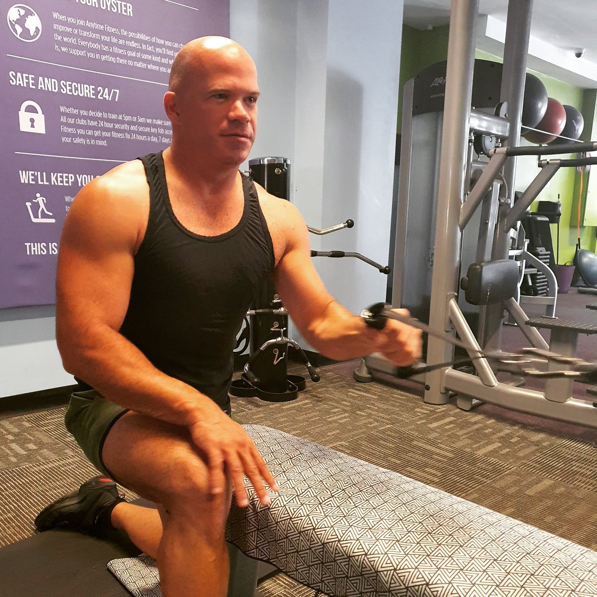💪🏽Elevate your back game with this killer workout! Let's sculpt those muscles with rows, pulldowns, and more. Who's ready to crush it? Drop a 💪 if you're in! #BackWorkout #StrengthTraining #FitnessJourney #MuscleBuilding #WorkoutMotivation #GymLife #FitFam #TrainHard