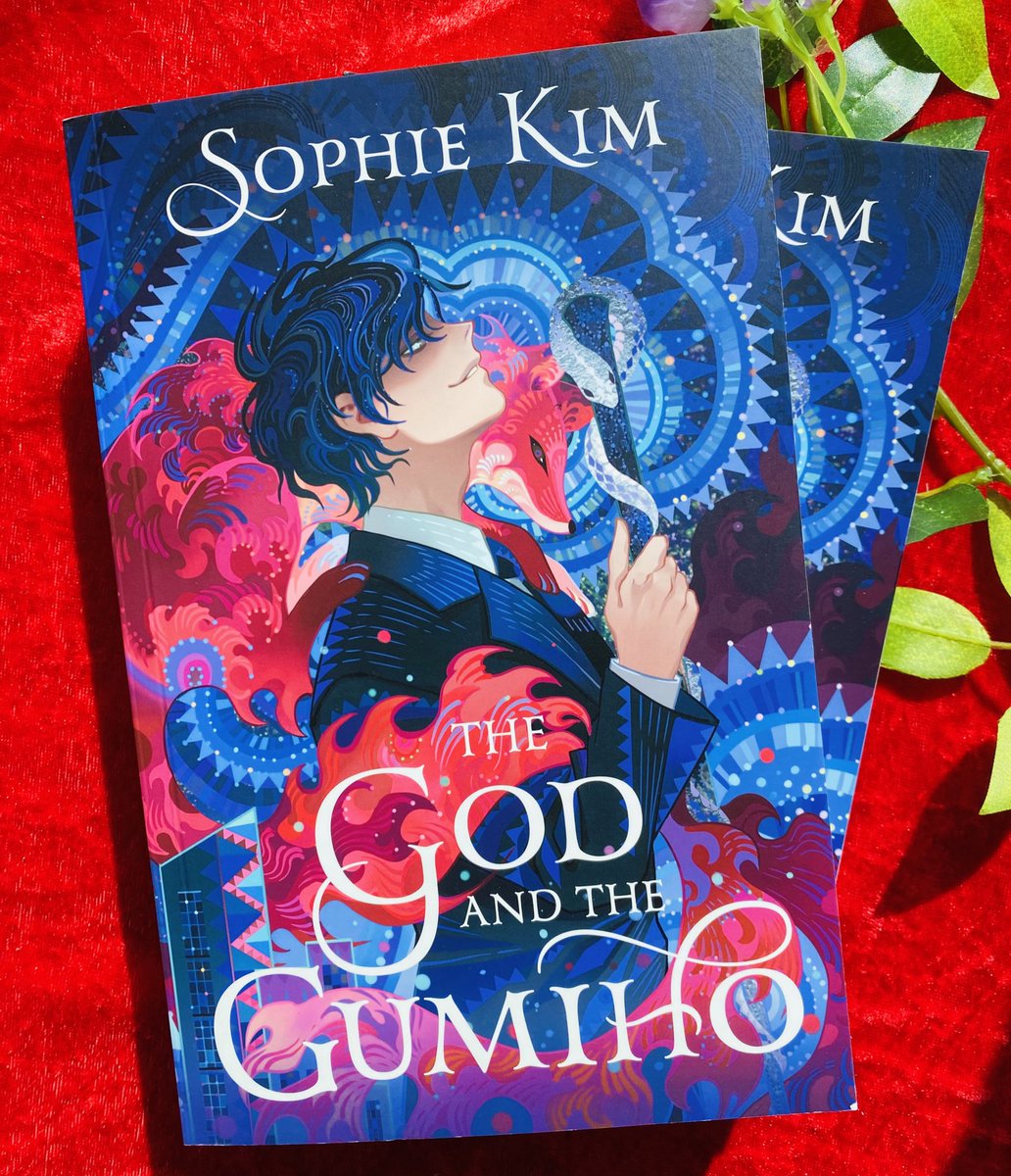 We’ve got a few of these gorgeous, gorgeous proofs left for #TheGodAndTheGumiho - authors, booksellers, industry bumpkins, let me know if you’re dying to read a snarky K-drama inspired fantasy romance that will rip up your heart
