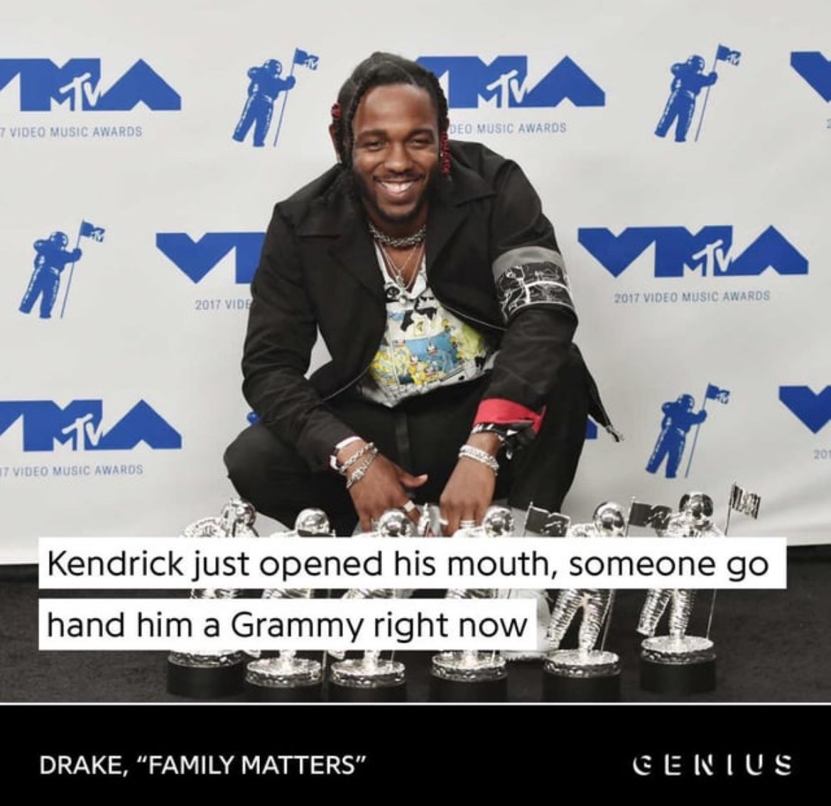 This Drake bar is going to age so hilarious, because why can I already picture Kendrick winning a grammy for one of his diss tracks 😭