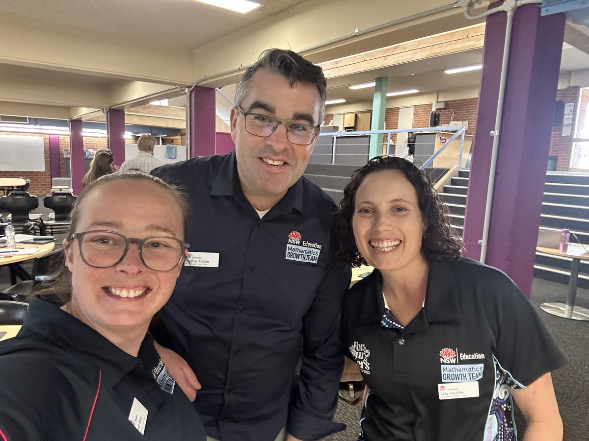 Sarah Warry tweet media