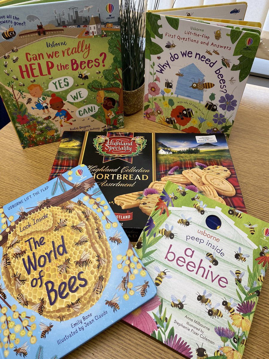 Thank you @brillbooks_ for delivering these beautiful #Bee books 📚 They are perfect for our #Spotlight this month. Thank you for the yummy treat too! @Usborne 🐝 #WorldBeeDay #readingforpleasure #NewBookDay