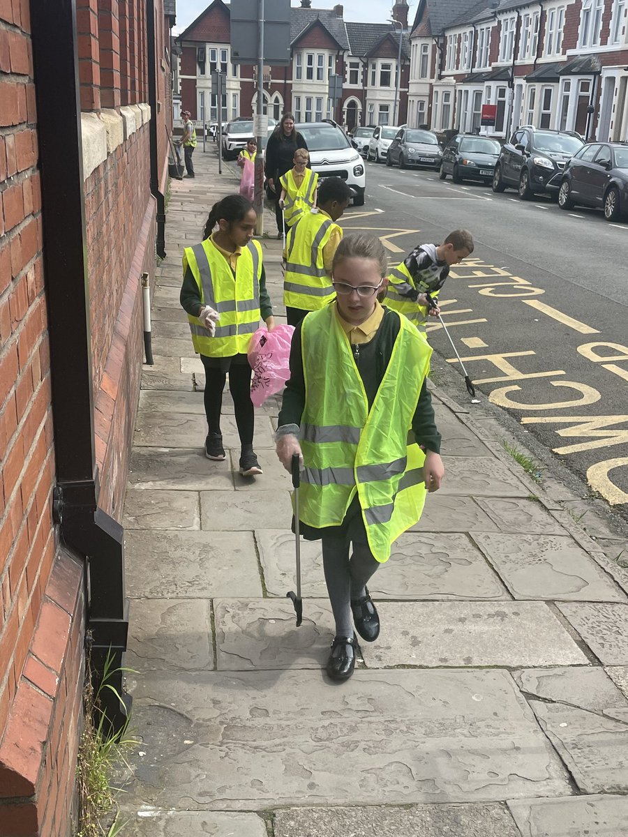 GladstonePS Cardiff tweet media