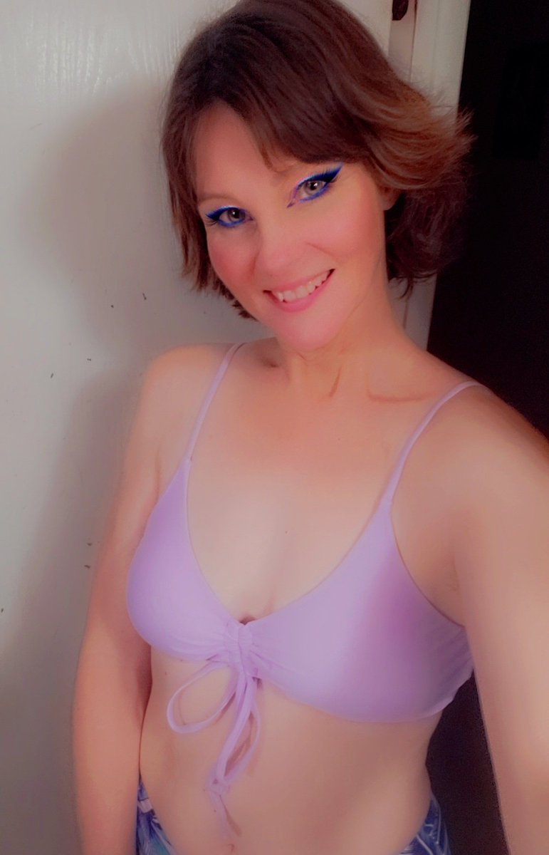 MissNaNa_Babe's tweet photo. Follow for more fun 😁😉😛😘 https://t.co/p619ulph3P