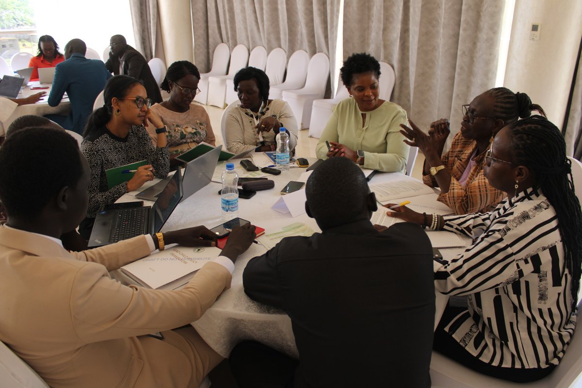 The national consultation on the #IGADChildPolicy Framework in #Juba, recommenced with participants providing inputs into the proposed policy focus areas and recommended strategies. 

The Ministry of Gender, Child &amp; Social Welfare, <a href="/SouthSudanGov/">South Sudan Government</a> is leading the discussion.

𝟏/𝟐