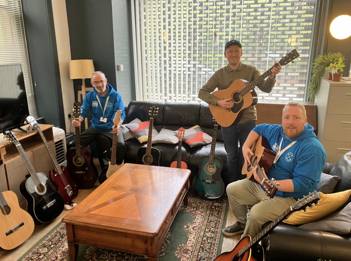 Now we're talking! Massive thank you to the brilliant team @MenScotland for the donation of these guitars! Our talented youth worker Liam took a wee bit of time today to tune them all up. Sounding great too! Thanks guys 🎸🎶🎼 #Community #partnership #donate #support