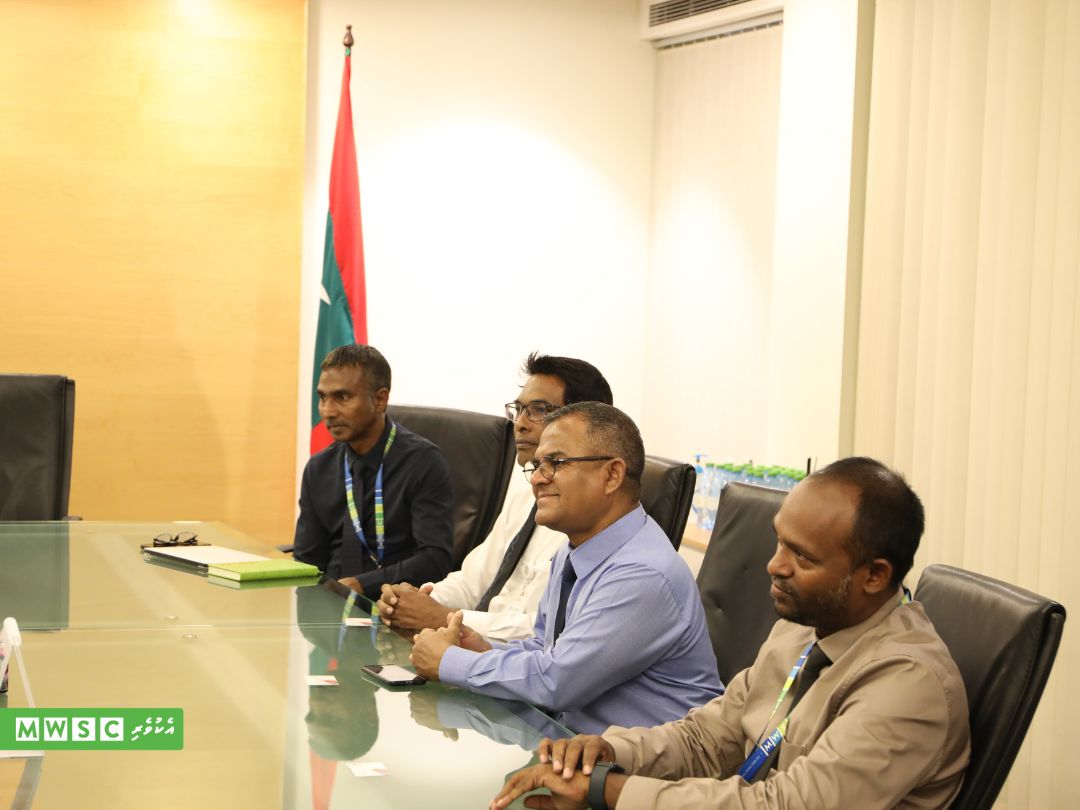 Managing Director @amathyn and the members of the management team met with the CEO and MD of @Dhiraagu, Ismal Rasheed. Discussions were focused on enhancing services and to further develop the close collaboration between MWSC and Dhiraagu.