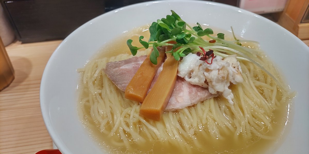 Nana_RDM's tweet photo. 鯛と鶏の塩そば
杏仁豆腐 https://t.co/cQZUdioSzI