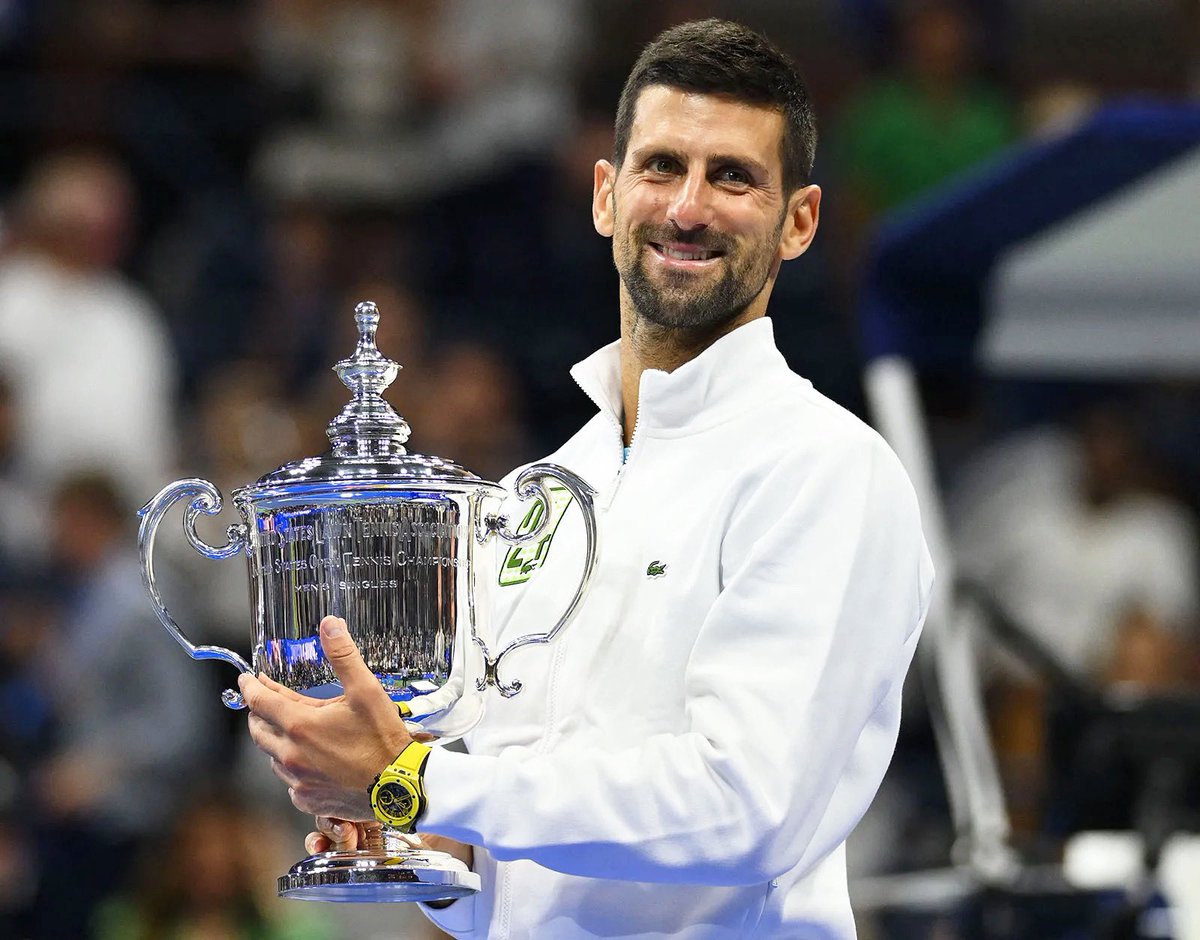 Massive respect has to go to this man @DjokerNole not only is this man a phenomenal athlete but more importantly stood up for what was right by not bending or breaking from the pressure of the media to put something into his body that he didn’t want to. they tried to ridicule him…