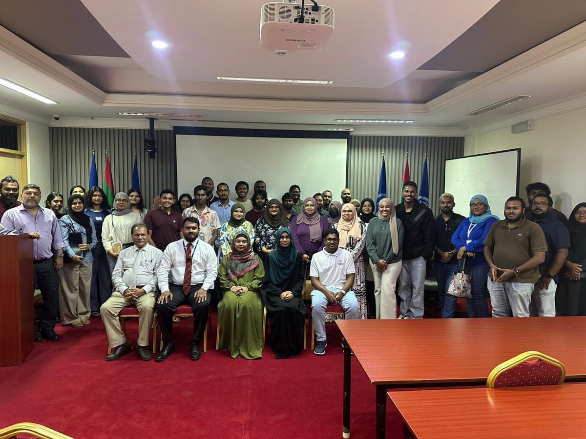 An information session on decentralization and women’s participation in local governance was held for the students of the Maldives national university