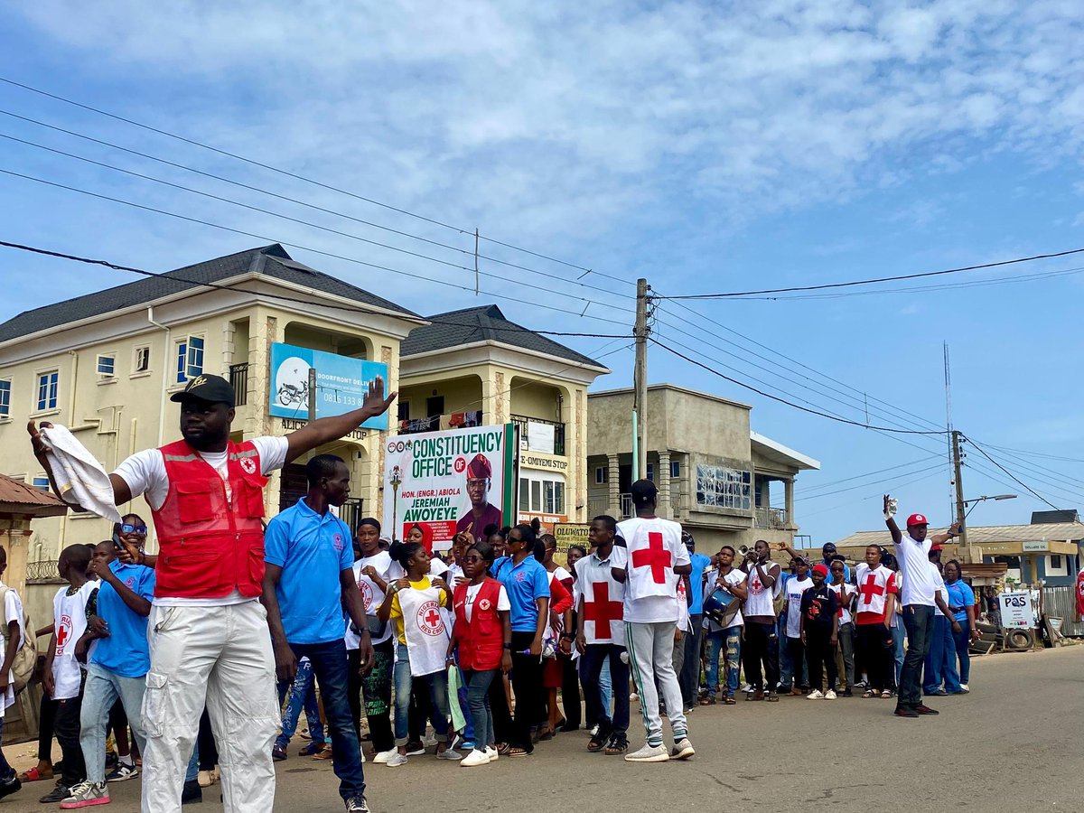 Dejeyphil's tweet photo. @redcross_osun @_redcrossoau @InsideOsogbo @nrcs_ng Happy World Red Cross Day  to all First Aiders ⛑️⛑️⛑️⛑️

Let's keep affecting people positively in the best way possible 
#wrcd #worldredcrossday #redcrossday #humanitarian #keepinghumanityalive #paramedics #health #goodhealth #ICRC #IFRC #OAU #Osunstate https://t.co/jYbEX6Alsh
