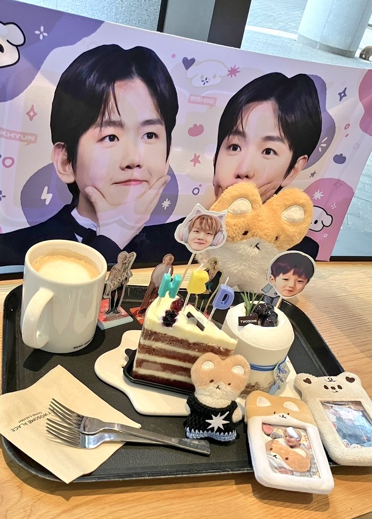 DFIg2apAnI5aoHY's tweet image. ソウル中にあるTWOSOME✨
31だって日本のとはレベチ❗
来たら必ず食べることにしてる美味しさ♥️
日本は着色料とかがあかんのかなぁ
#ATWOSOMEPLACE #RedVelvetcake 
#韓国ケーキ