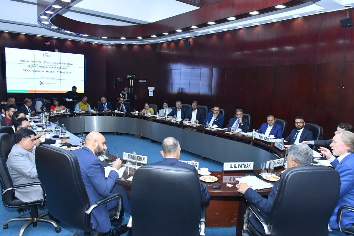 AusHCIndia's tweet image. I want 🇦🇺 and 🇮🇳 to be at the ❤️ of renewable energy supply chains. Our Comprehensive Economic Cooperation Agreement, or #CECA, can help us get there. Had a great chat with the venerable @ficci_india and its top-tier members about exactly that.
#RenewableEnergy