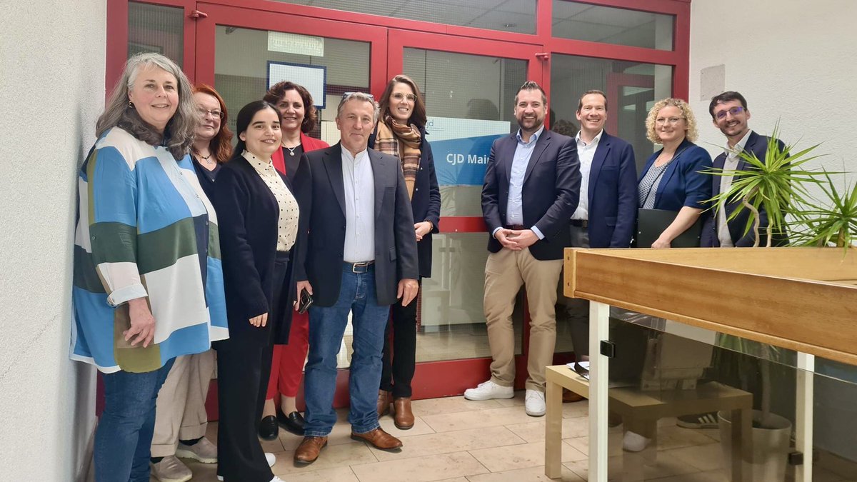 mastd_rlp's tweet image. Der Wiedereinstieg in den Beruf ist für viele Frauen, die bereits länger ohne Arbeit sind, mit besonderen Hürden verbunden. Aus Mitteln des #ESFplus werden auch in Rheinland-Pfalz Projekte gefördert, die die Beschäftigungsfähigkeit von langzeitarbeitslosen Frauen verbessern.