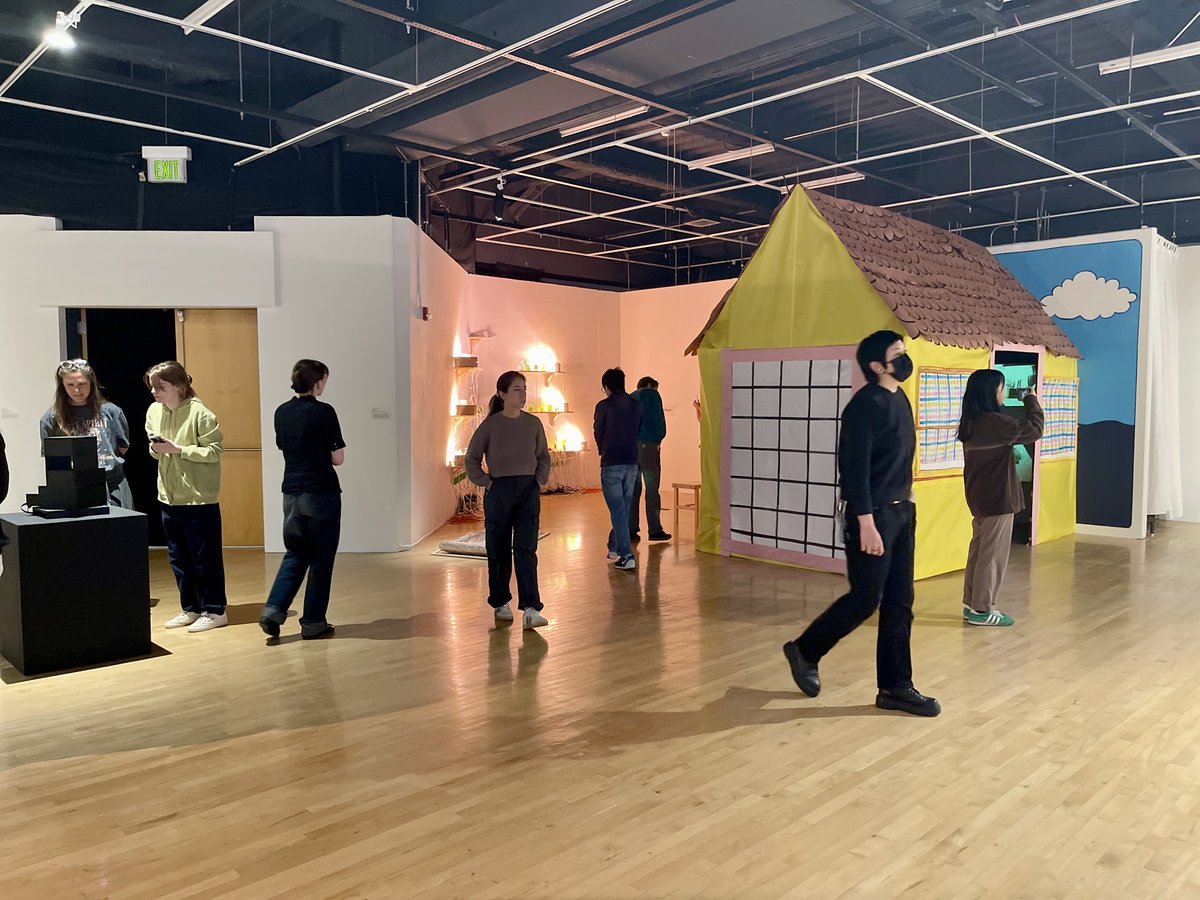 SFSU Fine Arts Gallery tweet media