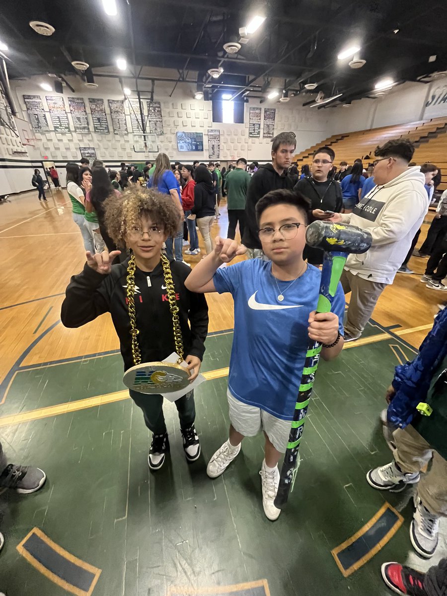 Thanks for letting us come over and hang out at your place, Stallions‼️ We can’t wait to have you in your new home!!! Welcome home‼️‼️
<a href="/Slider_Middle/">William D. Slider Middle School</a>