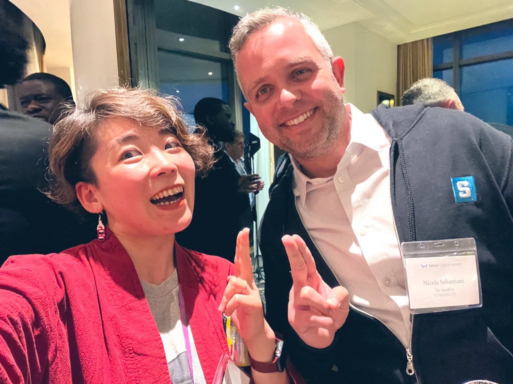 So happy to see you in person finally😍 @tsbnicolas Thank you for NINJA pose🥷✌️Looking forward to exploring exciting collaboration opportunities between  @TheSandboxGame and @cnp_en @CryptoNinja_NFT  🤝　#CNPLand