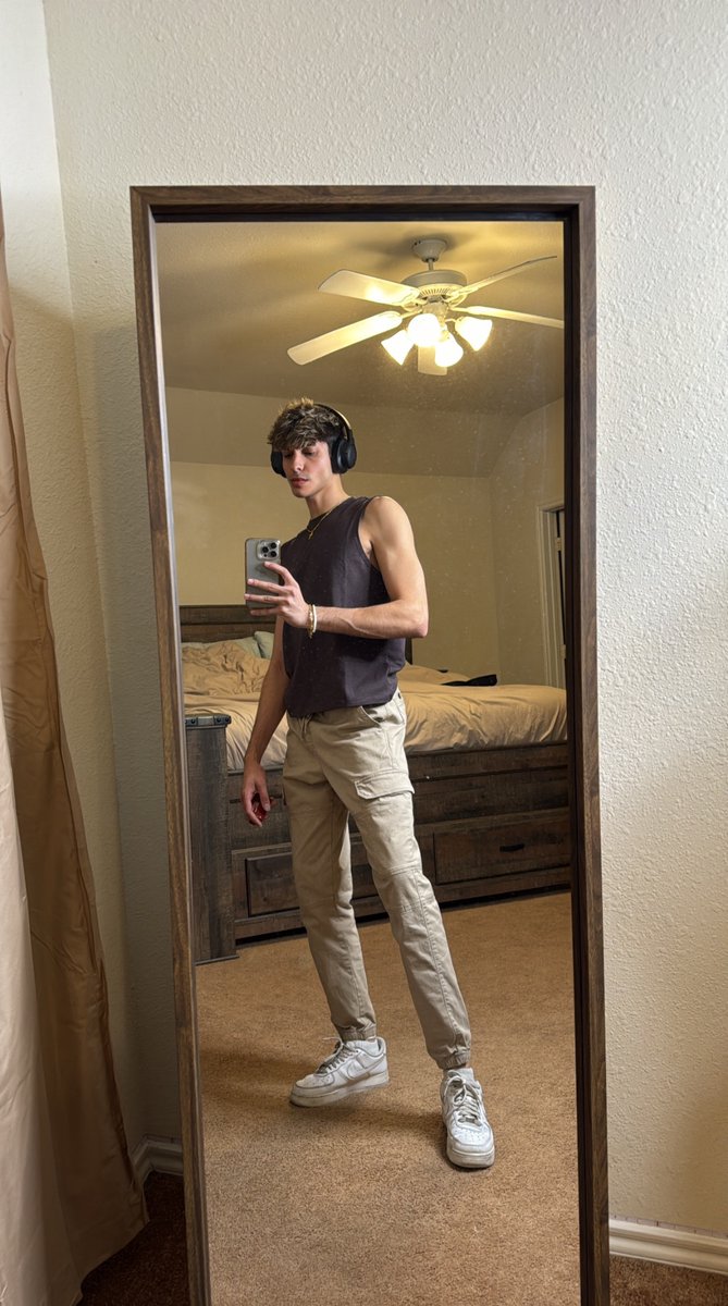 indicanboy's tweet photo. 🤠🤠 https://t.co/LZBIhqGO42
