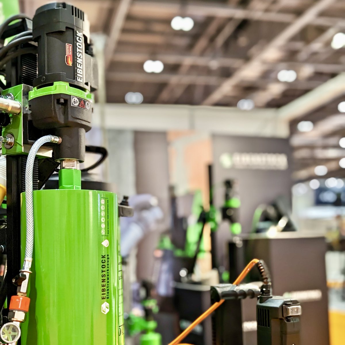 EIBENSTOCK_PT's tweet image. In the next two days we will be in London 🇬🇧 at the @concrete_expo. Come along and have a look at our innovative solutions 👉 Stand CE302 @eibenstock_uk

#concretecutting #concretetools #diamondtools #constructiontools #civilengineering