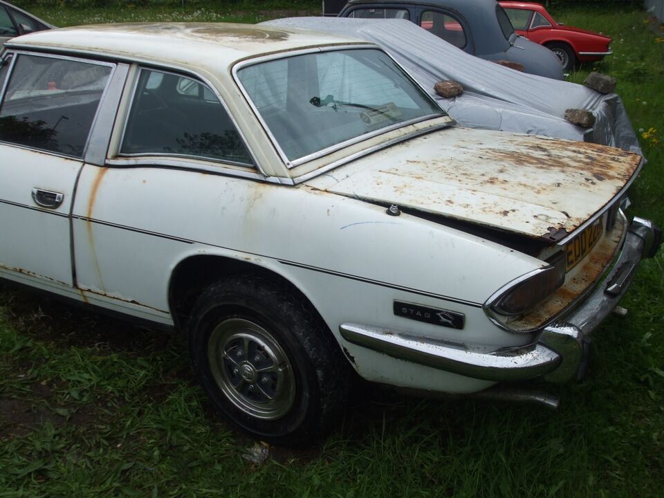 BarnFindsUK's tweet photo. Ad:  Triumph Stag Rover V8 Auto - "Off the road for many years and stored badly under a car cover"
On eBay here -->> https://t.co/zov2PT5kvU

 #TriumphStag #RoverV8 #ClassicCar #CarRestoration #AutoRestoration #BarnFind #CarProject #ClassicCarForSale https://t.co/hefd9DoWKt