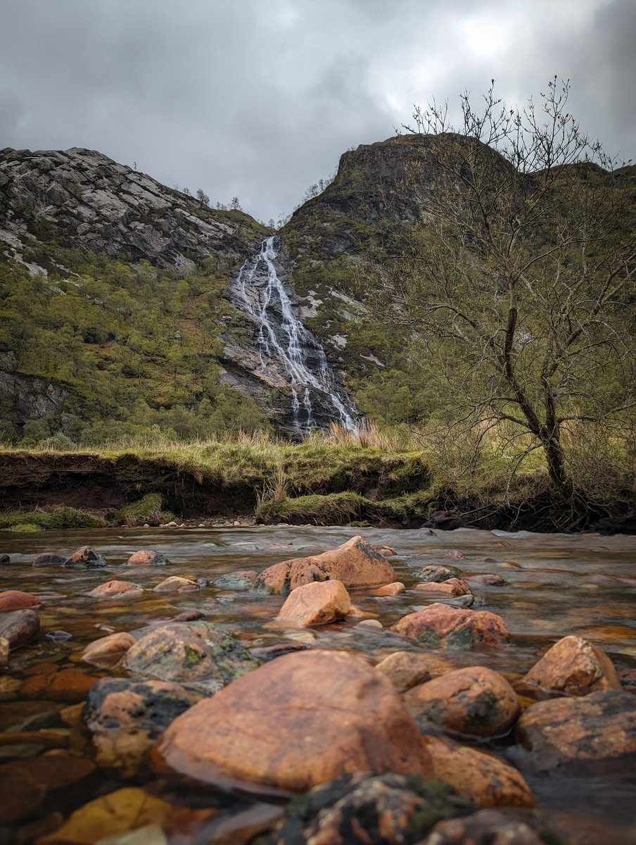 The famous Steall Waterfall used in the Harry Potter movies in Glen Navis, Scotland.

Taken on the @madebygoogle Pixel 8 Pro

#TeamPixel
#longexposure 
#landscapephotography