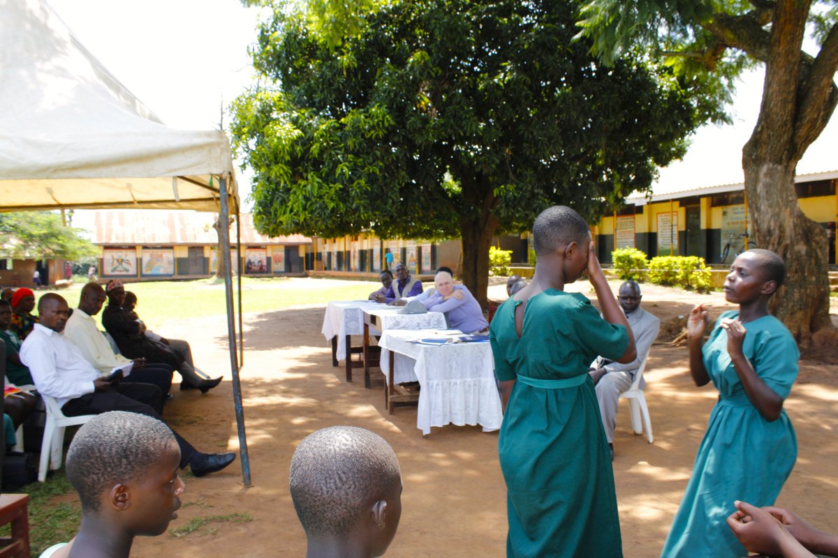 @USAID  Deputy Director, EYCD office, Kevin Roberts also visited the Activity #NoMeansNo group at Bumageni PS & had an open dialogue with the adolescents. The NMN intervention has empowered adolescents at risk of #HIV with skills to guard against Sexual & Gender-Based Violence.