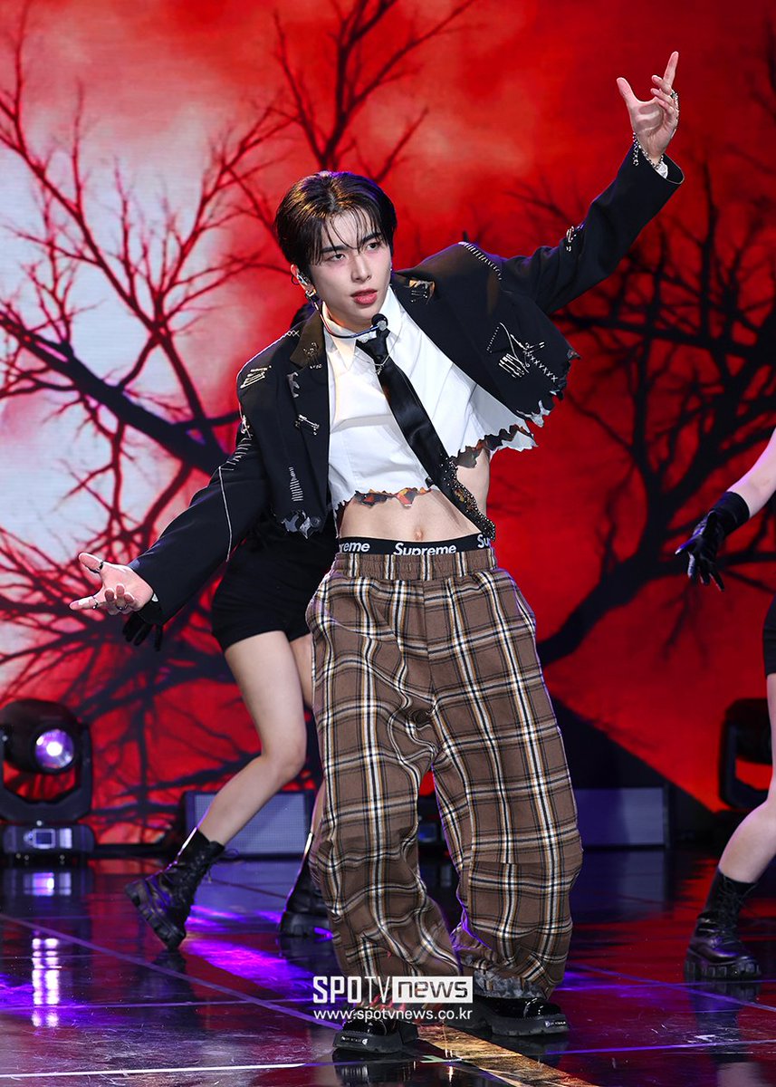 KPOPFAVE_'s tweet image. [240508] @OFFICIAL_LDY dump! 😎💥 #UP10TION #업텐션 #LEEDONGYEOL #이동열 #HOWLING #DRIPDROP