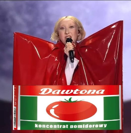Czemu głośniejsza była muzyka od jej wycia?
By nie bylo słychać jej wycia!!!Ten kto wytypowal toto do eurowizji powinien zostac bezrobotnym.
#Eurovision2024