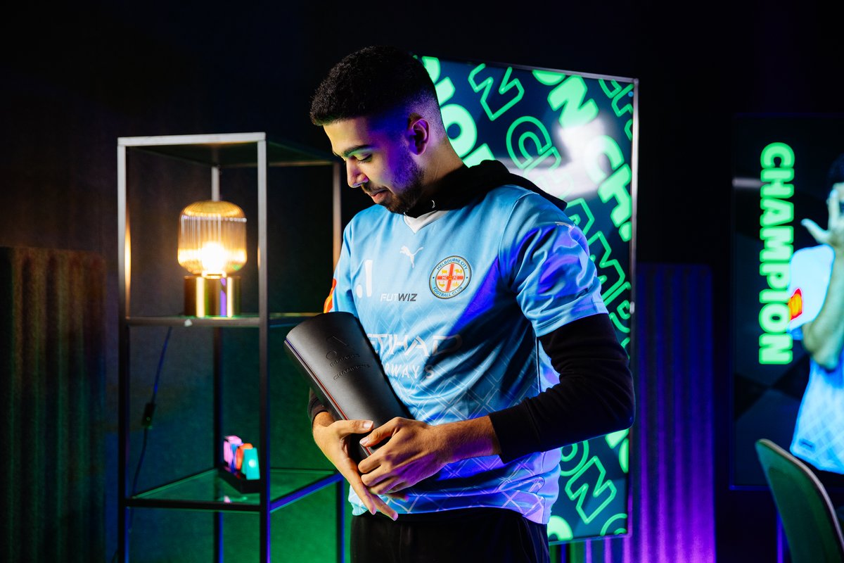 What can you say about @Marrkk11_. The undisputed best player in the region, back-to-back E-League champion 🏆 Playing for @MelbourneCity, Mark played through the grand final reset against Dylan to lift the trophy, qualifying for the @EASPORTSFCPro World Championship.