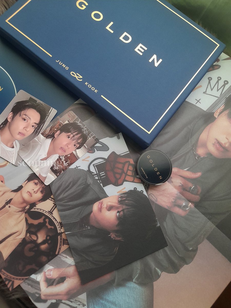seonamgi's tweet photo. these has been accumulating dust for months now and finally sinipag na din magunbox >< thank you so much once again, @seoul_stop 

7/7 first solo releases, complete ♡ https://t.co/RgOsCCVJOg