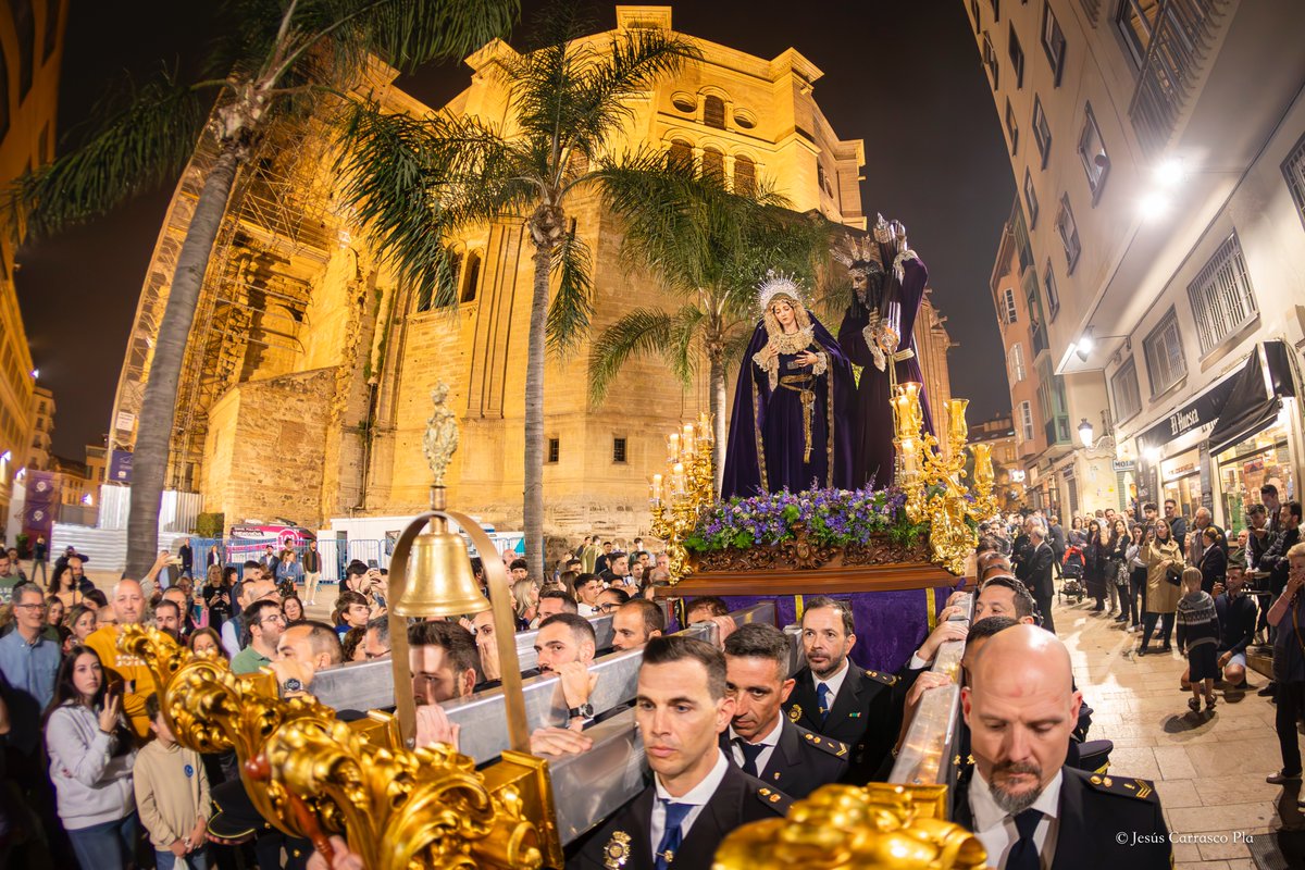 Traslado de Cofradía de Nuestro Padre Jesús El <a href="/Cofradiaelrico/">Cofradía “El Rico”</a>  y María Santísima del Amor.
Jesús Carrasco Fotografía Cofrade
Semana Santa de Málaga