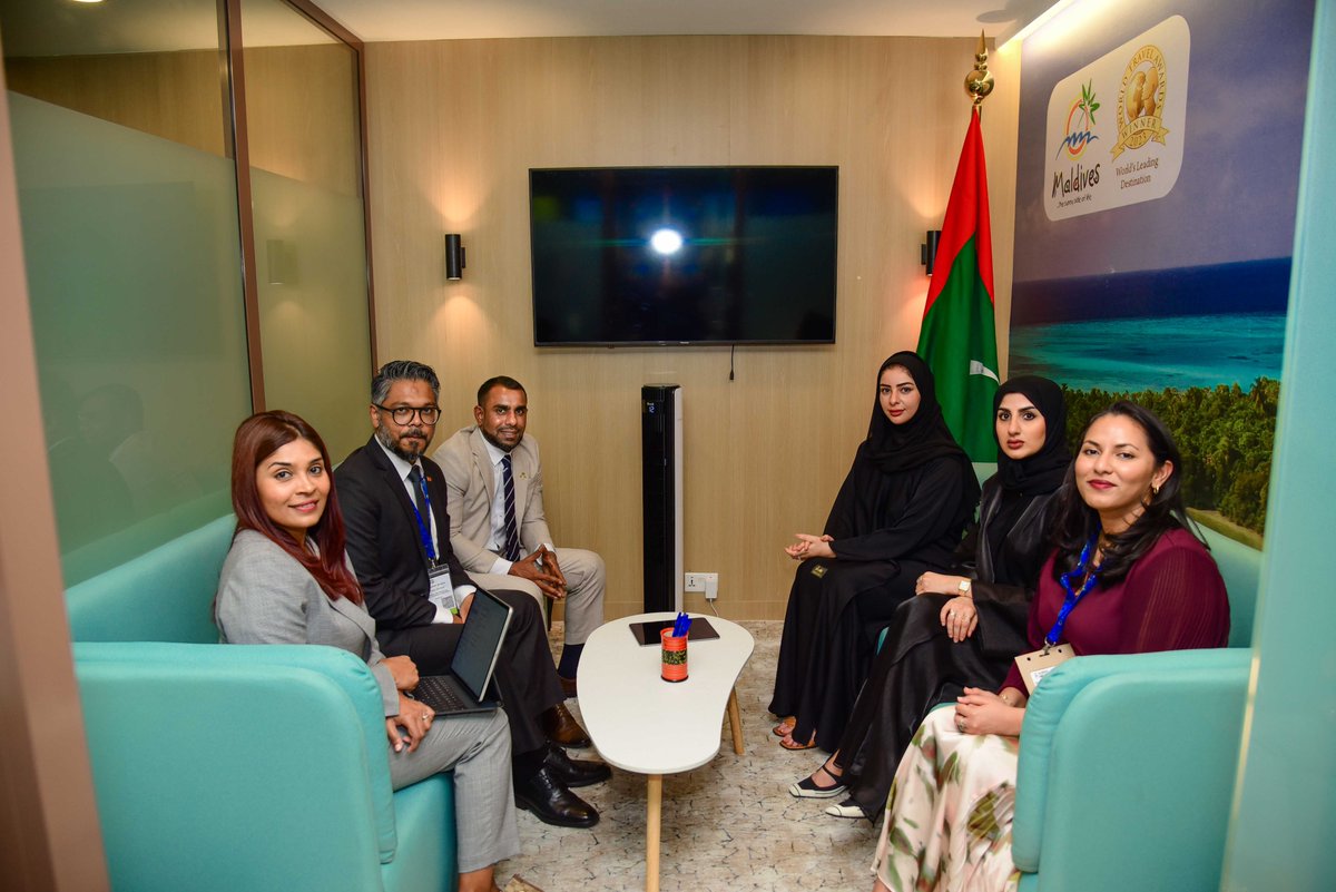 ifaisalofficial's tweet photo. It was a pleasure to meet H.E. Asma Al Fahim, Chairwoman of the Abu Dhabi Businesswomen Council at #ATM2024,  exploring further tourism collaboration and economic ties with #UAE.

#ADBWC #ATM2024 #UAE #Maldives #maldivestourism https://t.co/rj9GyQ749x