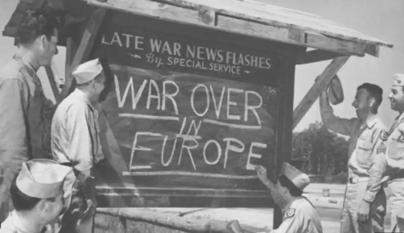 On Victory in Europe Day, or V-E Day (May 8, 1945), Germany unconditionally surrendered its military forces to the Allies, including the United States. Learn more about that historic day here 👇 defense.gov/Multimedia/Exp… #VictoryinEuropeDay #VEDay #WWII80inEurope #WWII80